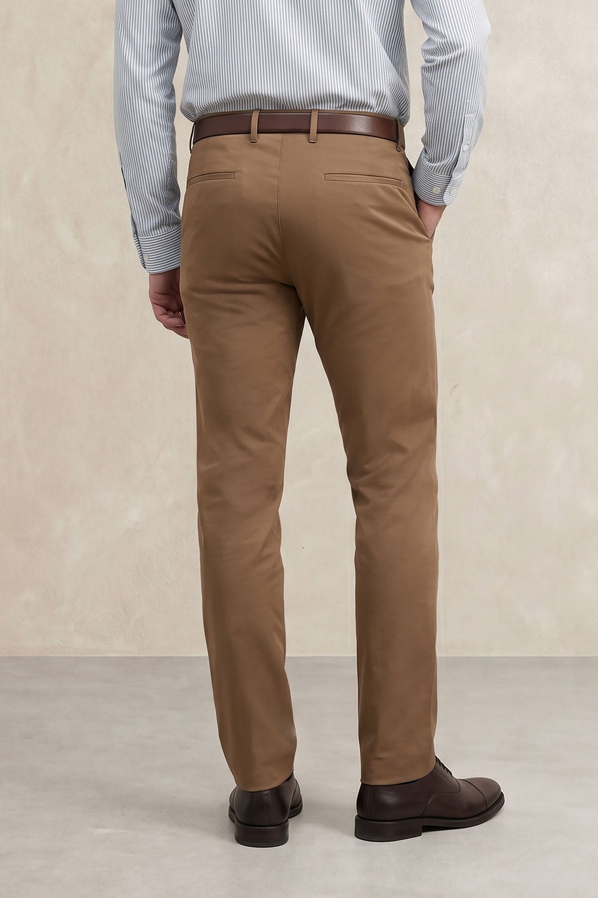 Pantalon chino hombre marron slim Nova