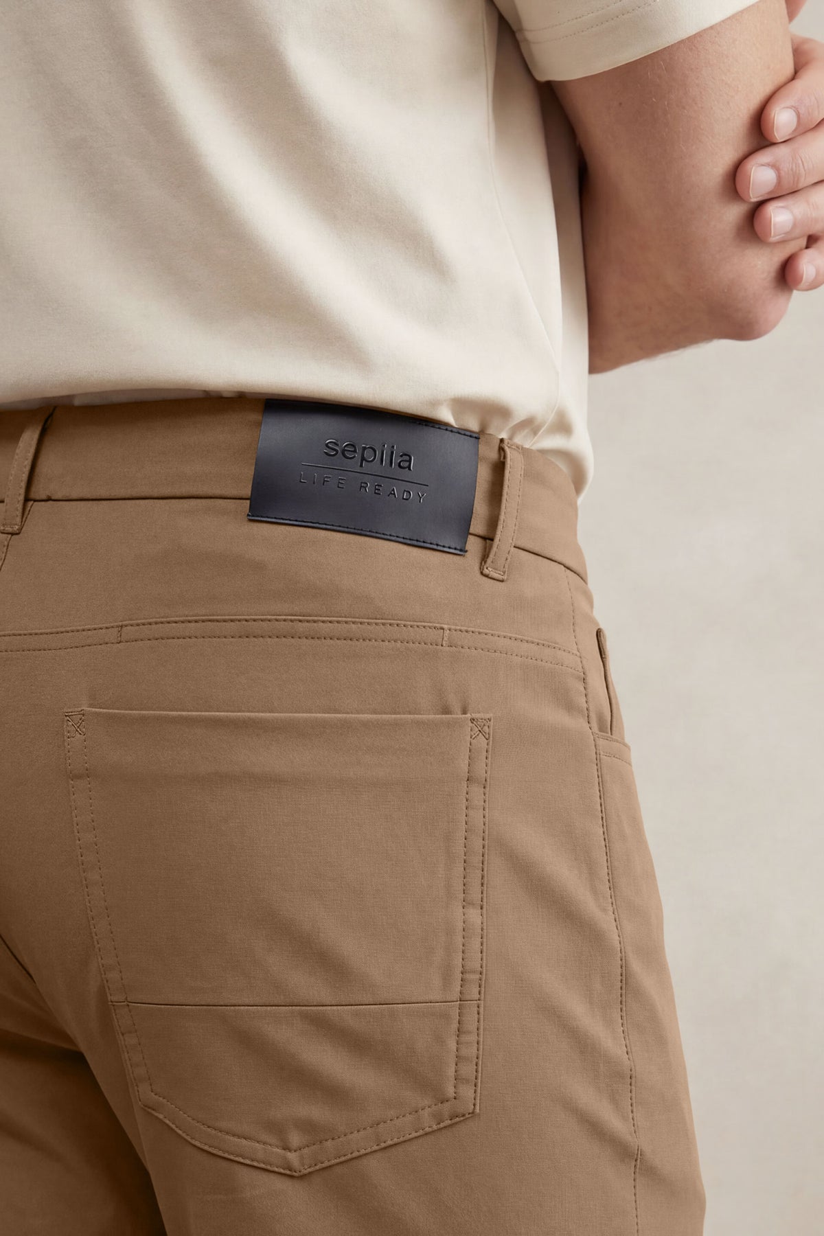 Pantalon hombre 6 bolsillos marron Nova