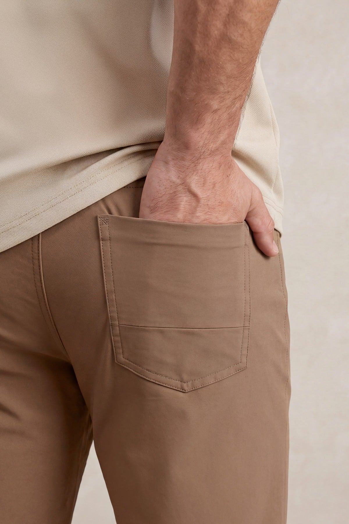 Pantalon hombre 6 bolsillos marron Nova