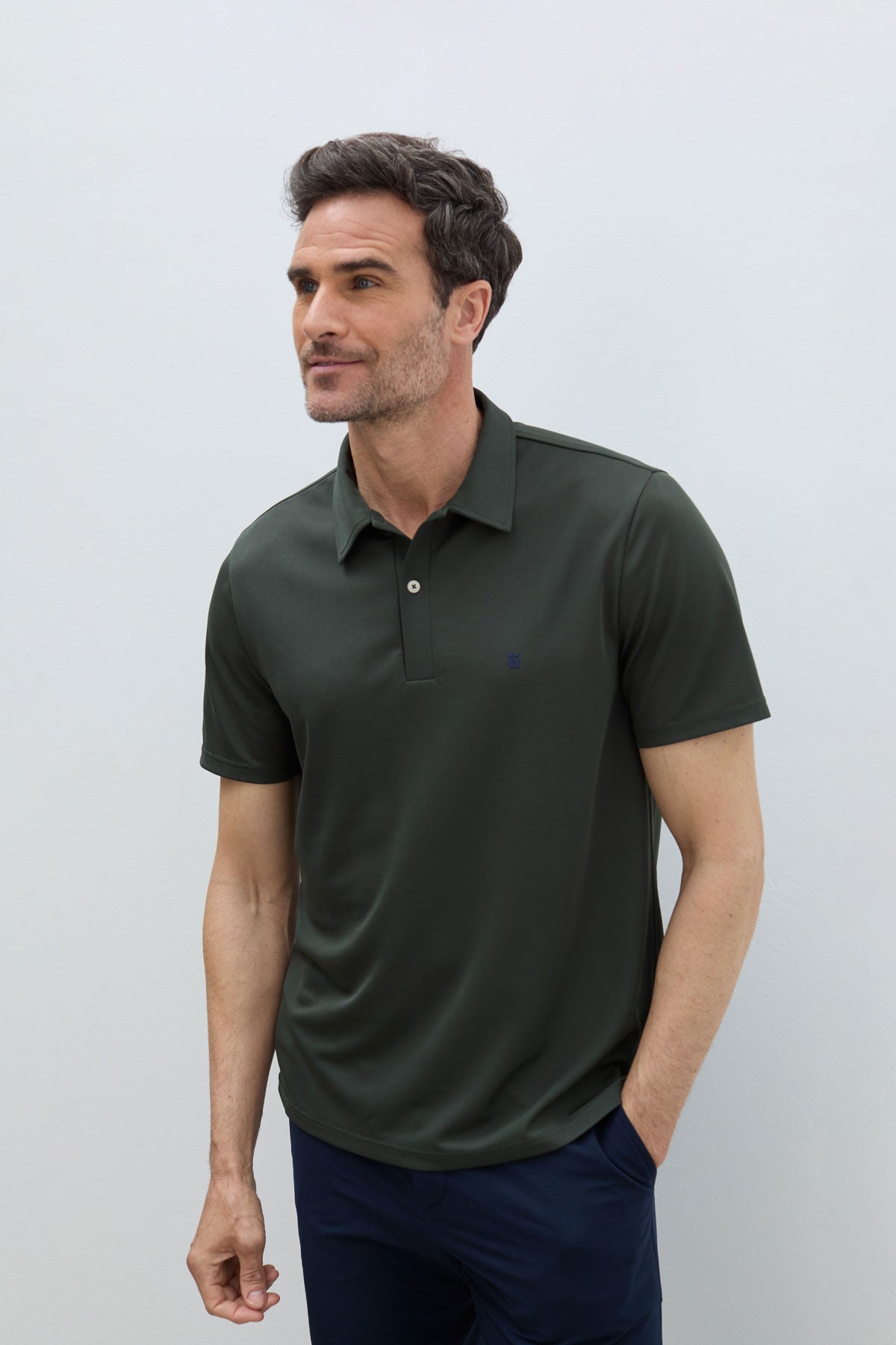 polo manga corta verde hombre frente 