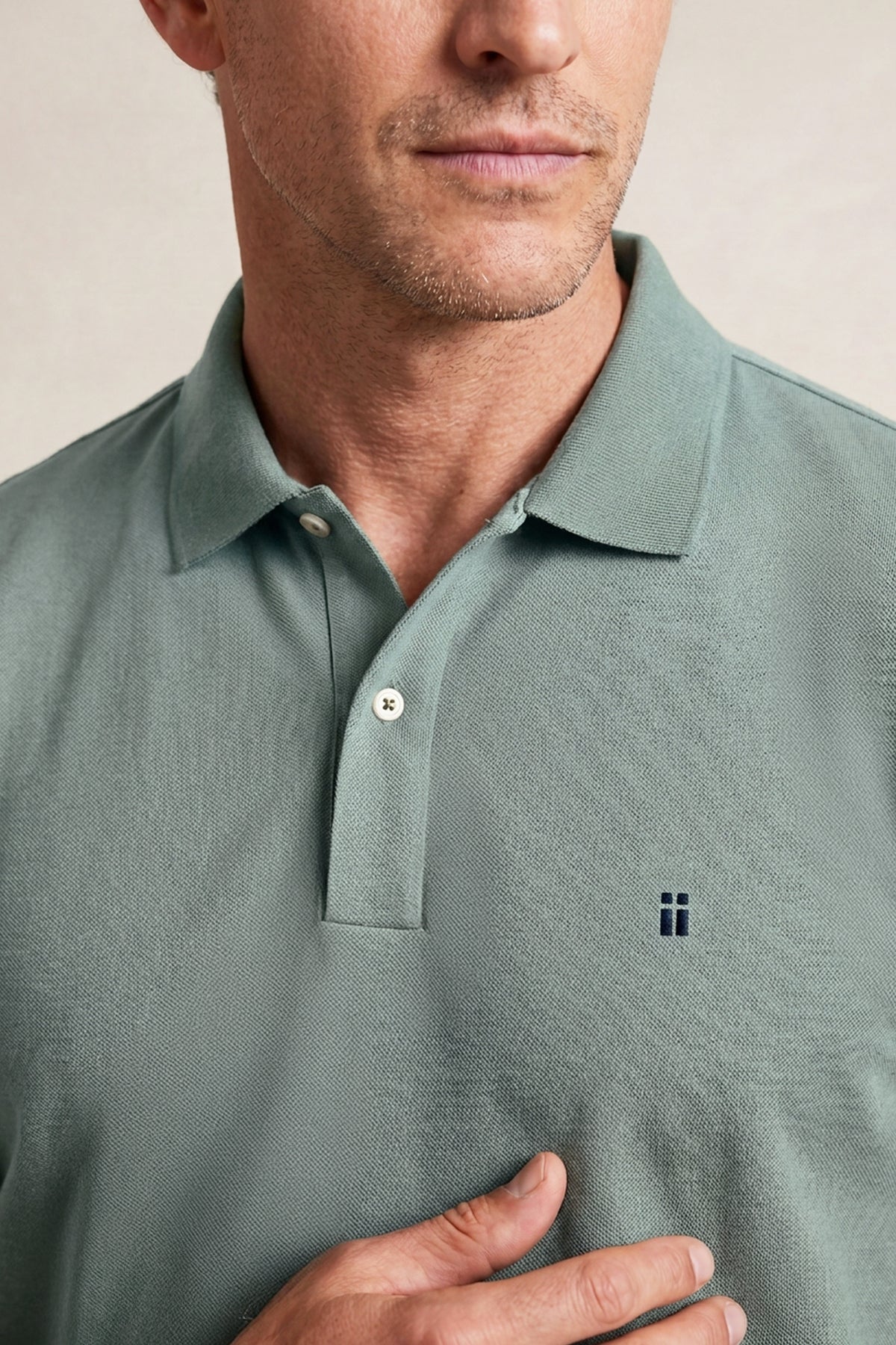 Men's short-sleeved polo shirt in Ranger green