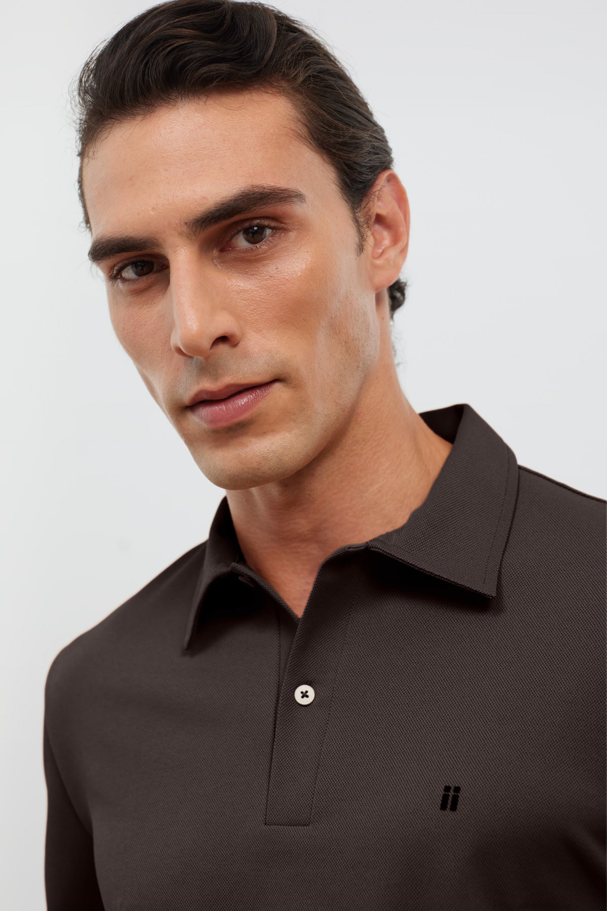 Polo de homem Ranger castanho escuro de manga comprida
