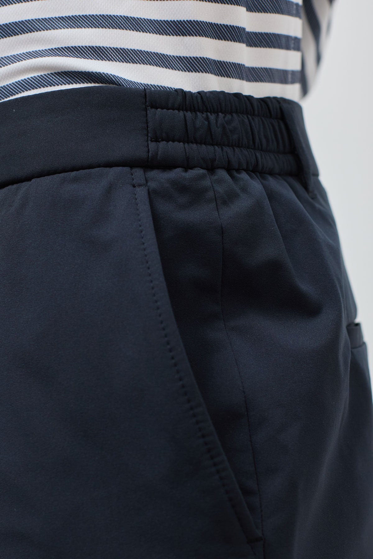 traje completo ice azul marino. foto pantalón detalles. 