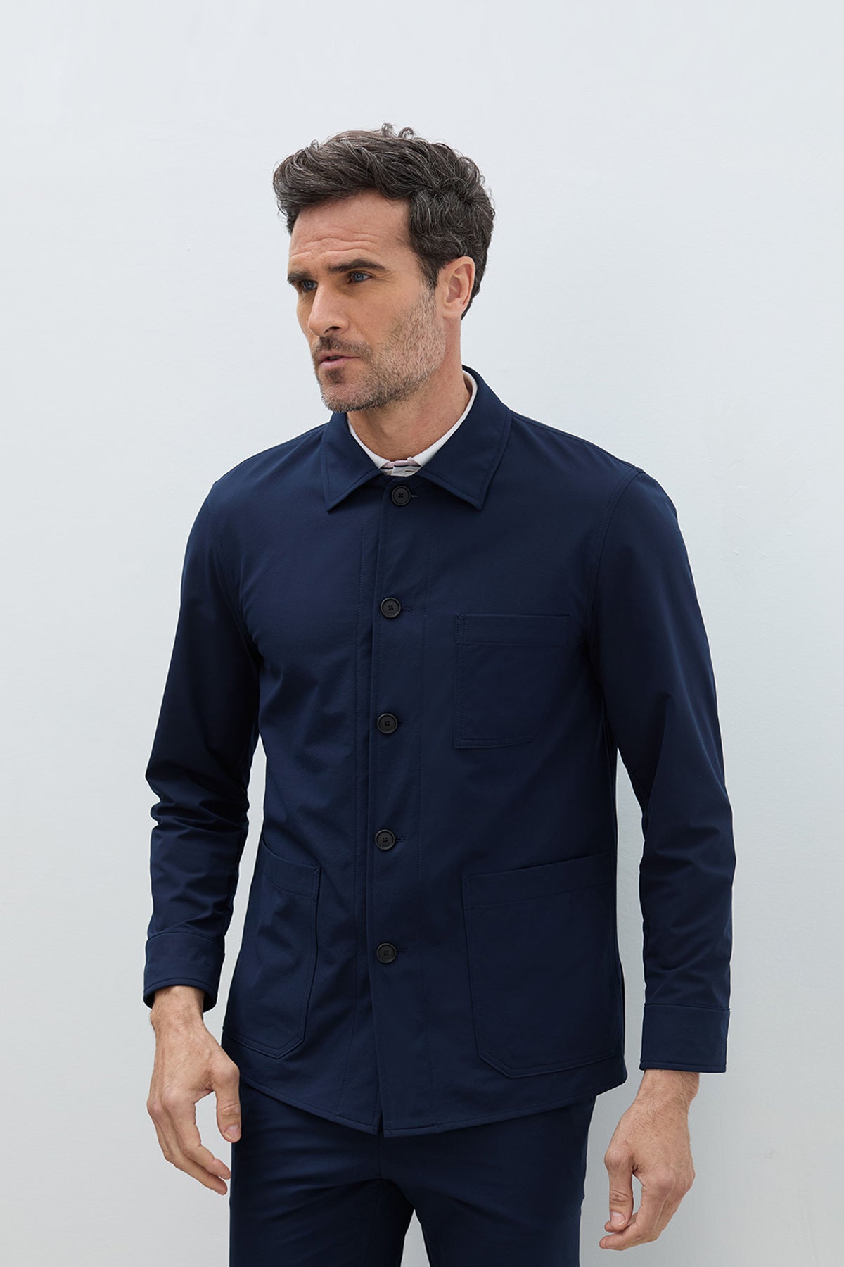 Chaqueta work jacket navy hombre. Foto de frente.