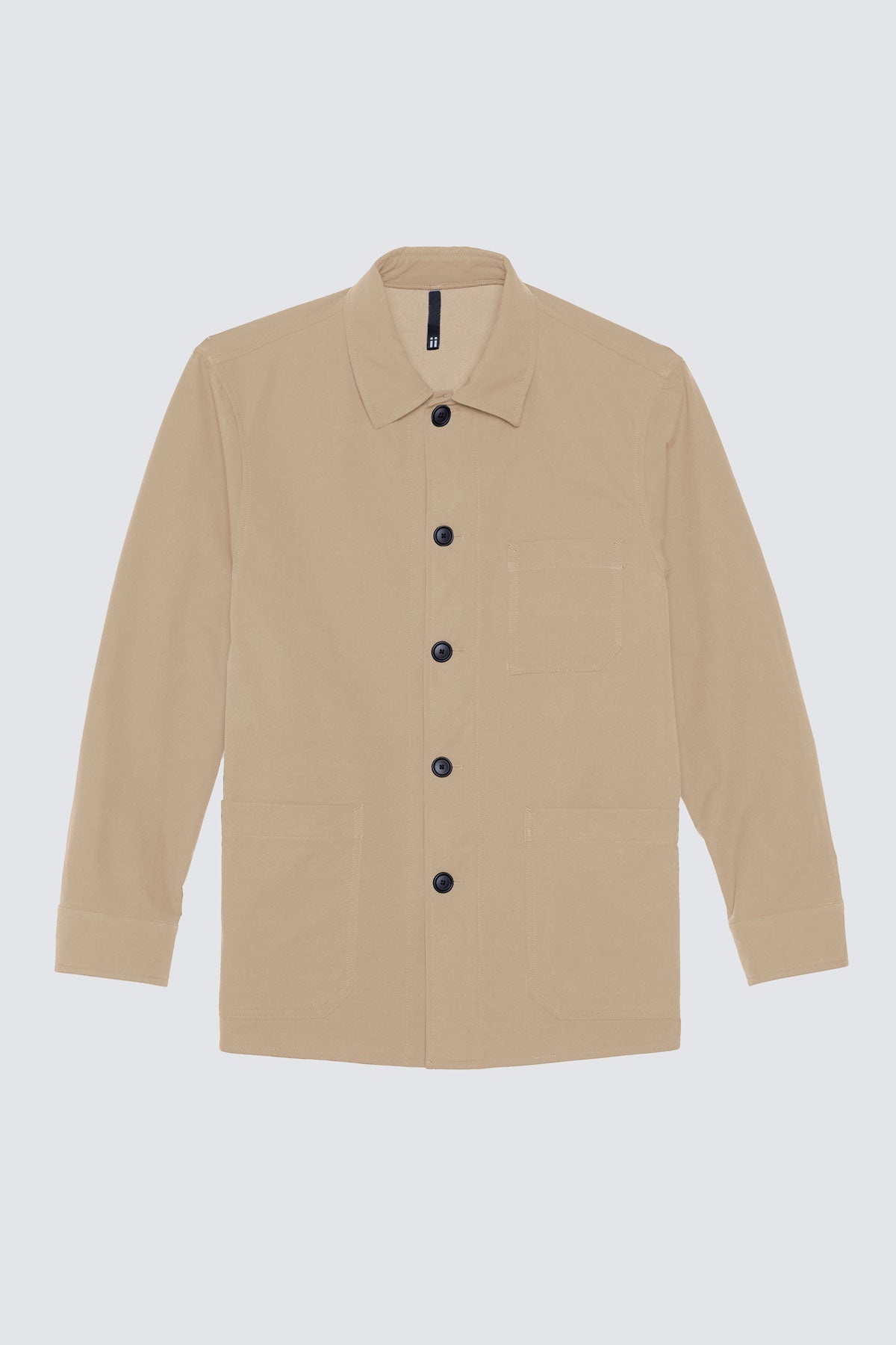 Chaqueta work jacket beige hombre. Foto prenda en plano.